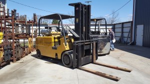 25,000lb. Capacity Cat T250 Forklift For Sale