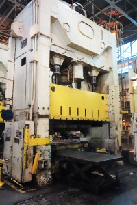 USI Clearing 600 Ton Press For Sale 2