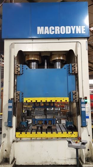 400 Ton Macrodyne Hydraulic Punch Press (Two Available) For Sale