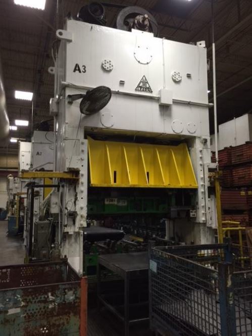 250 Ton Clearing Straight Side Press For Sale