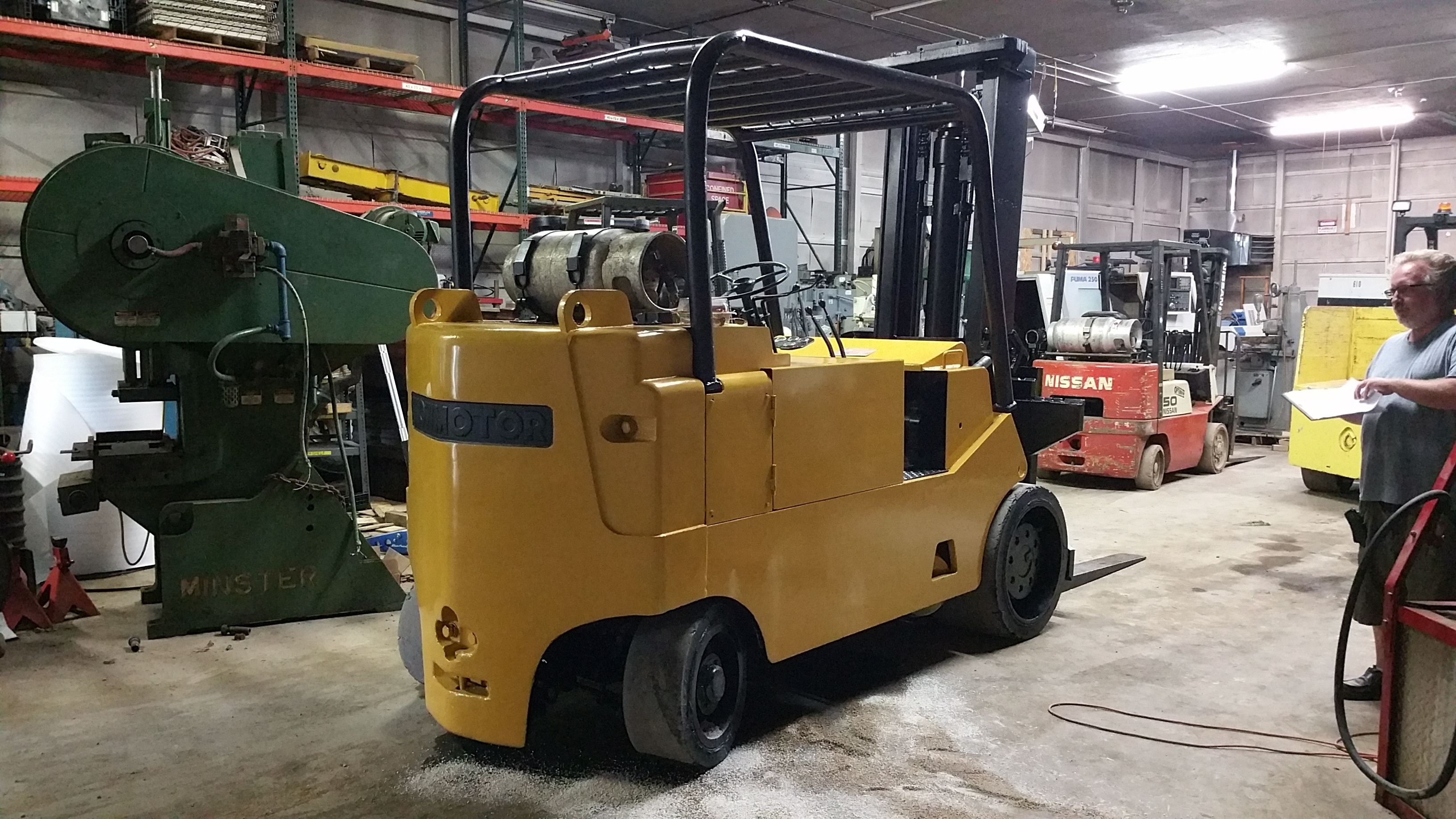 20,000lb. Capacity Cat/Towmotor Forklift For Sale