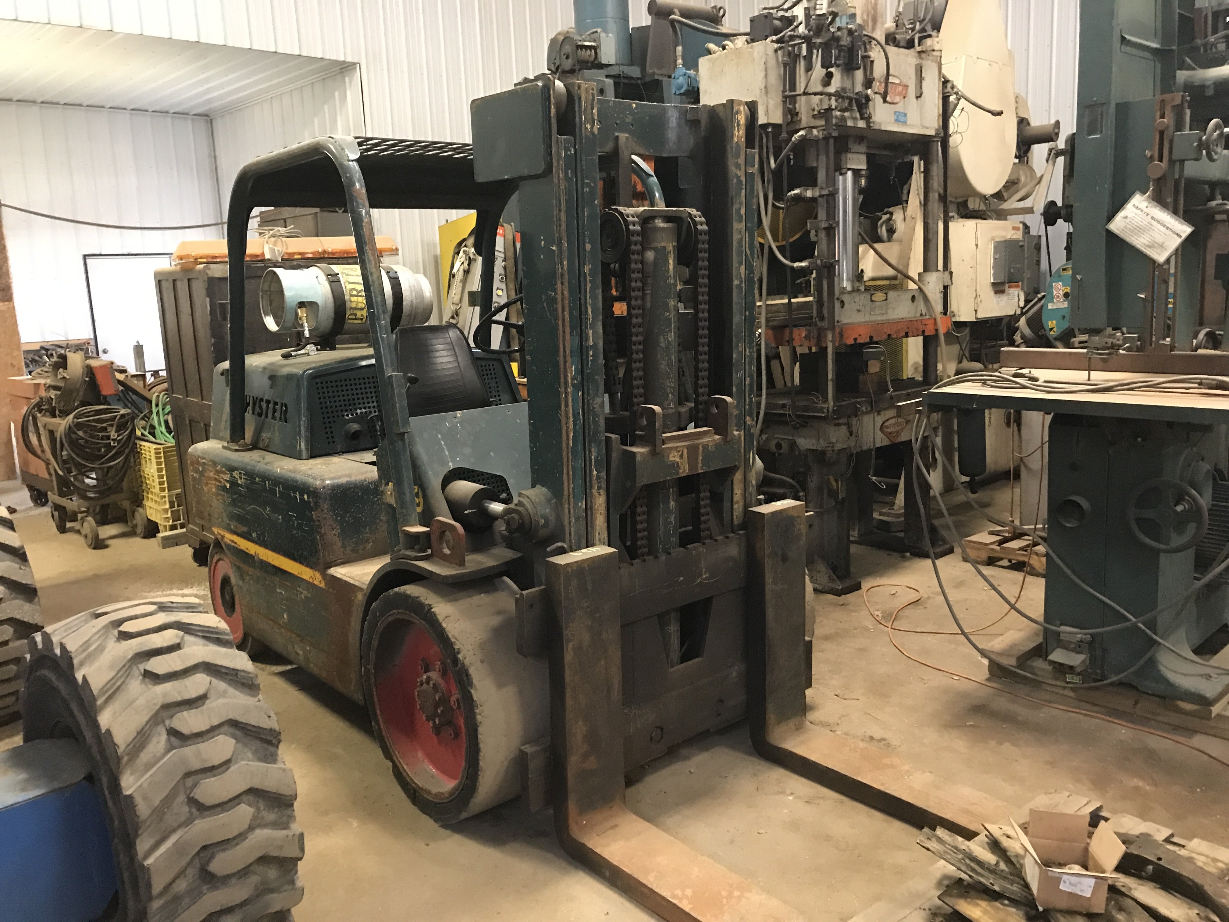 15,000lb. Capacity Hyster Forklift For Sale 15kCapHysterS150FLFS