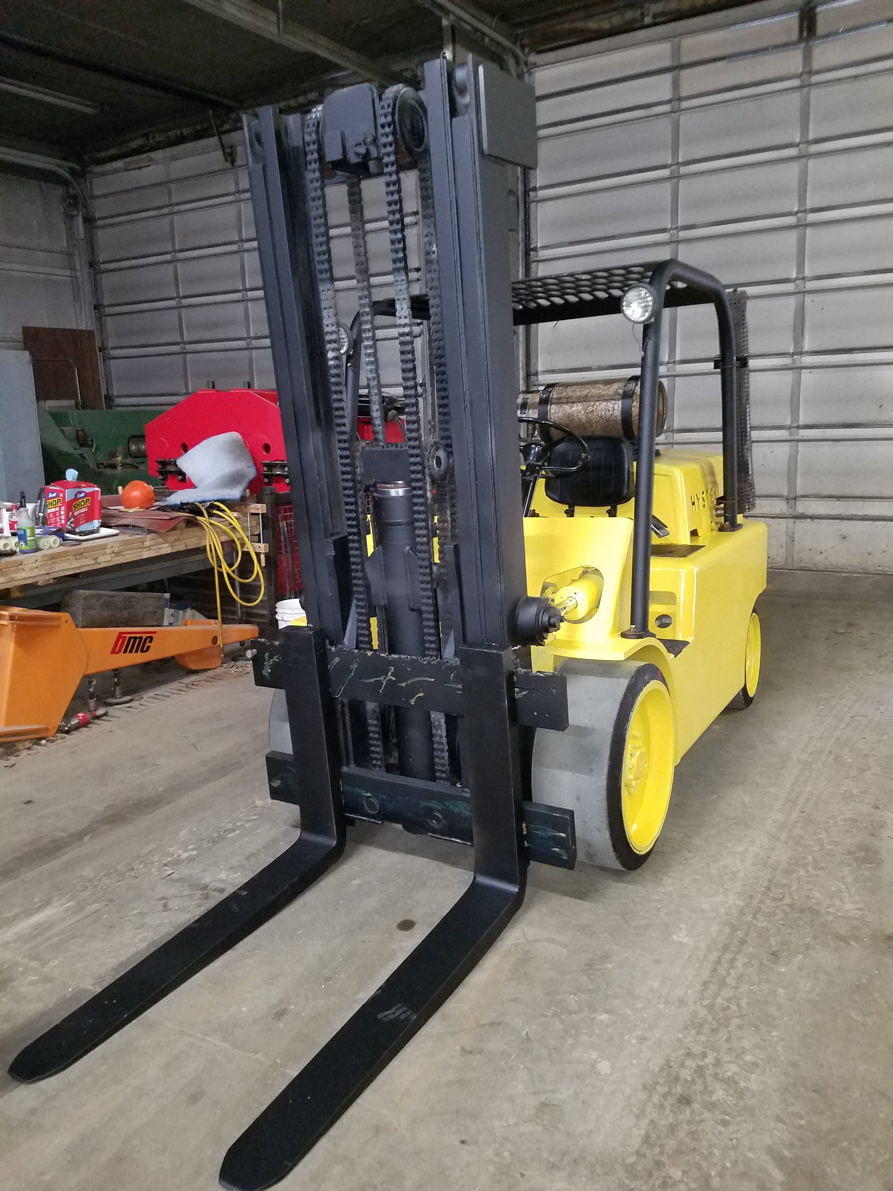 15,000lb. Capacity Hyster S-150 Forklift For Sale