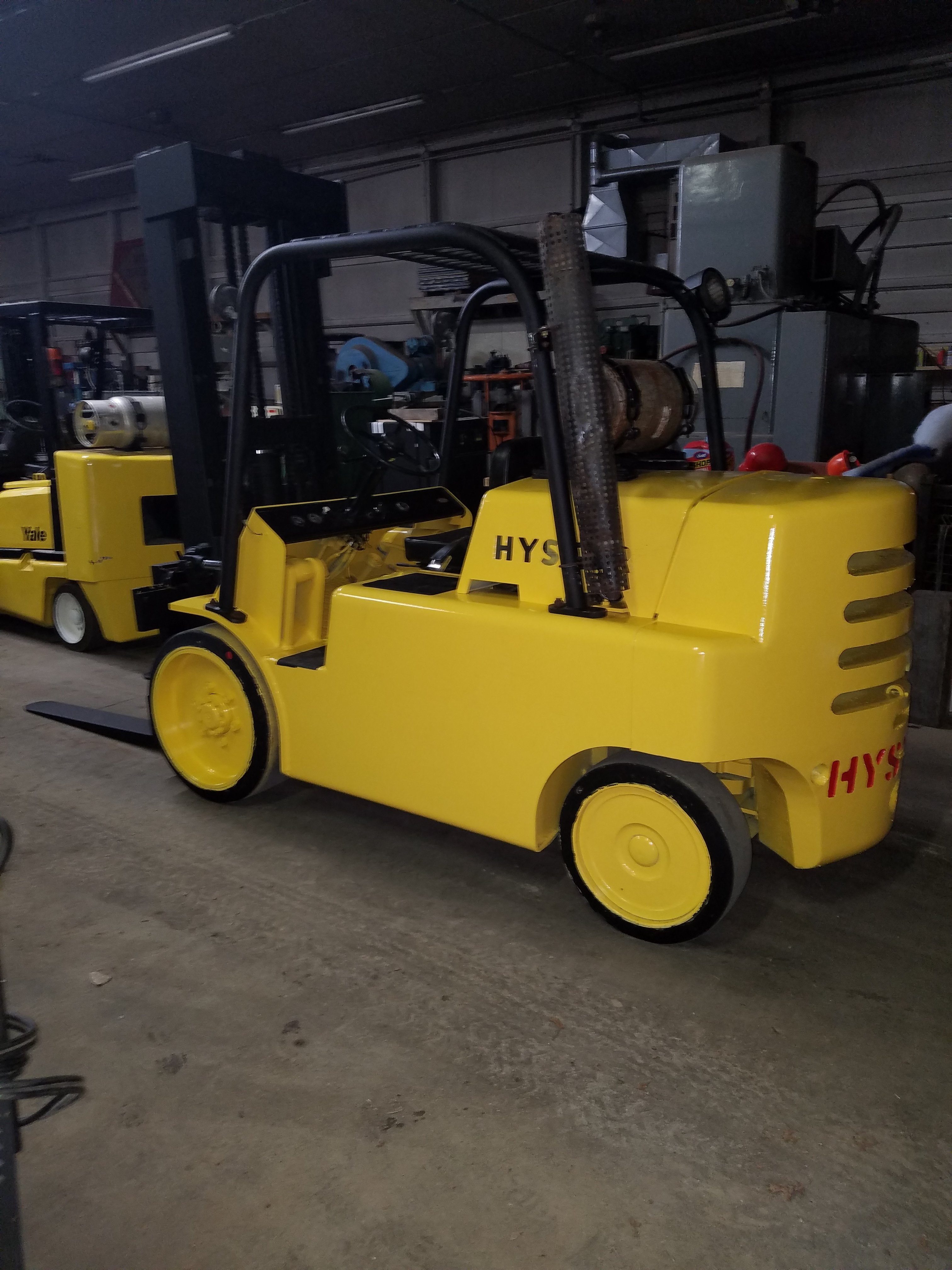 15,000lb. Capacity Hyster S-150 Forklift For Sale