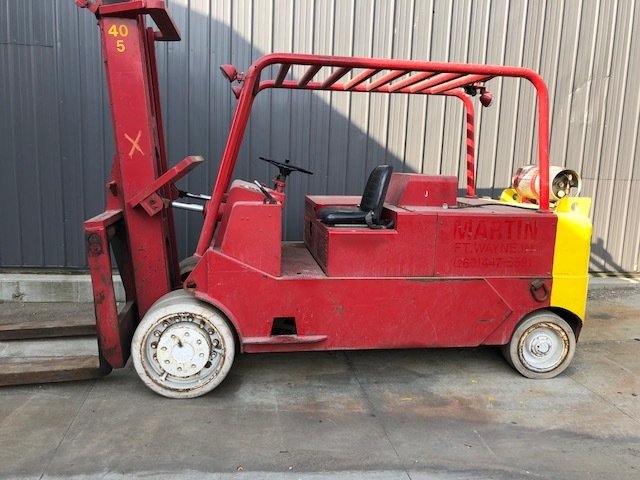 40,000 lbs. Capacity Cat Solid-Tire Forklift For Sale 40kCapCatSolidTireFLFS