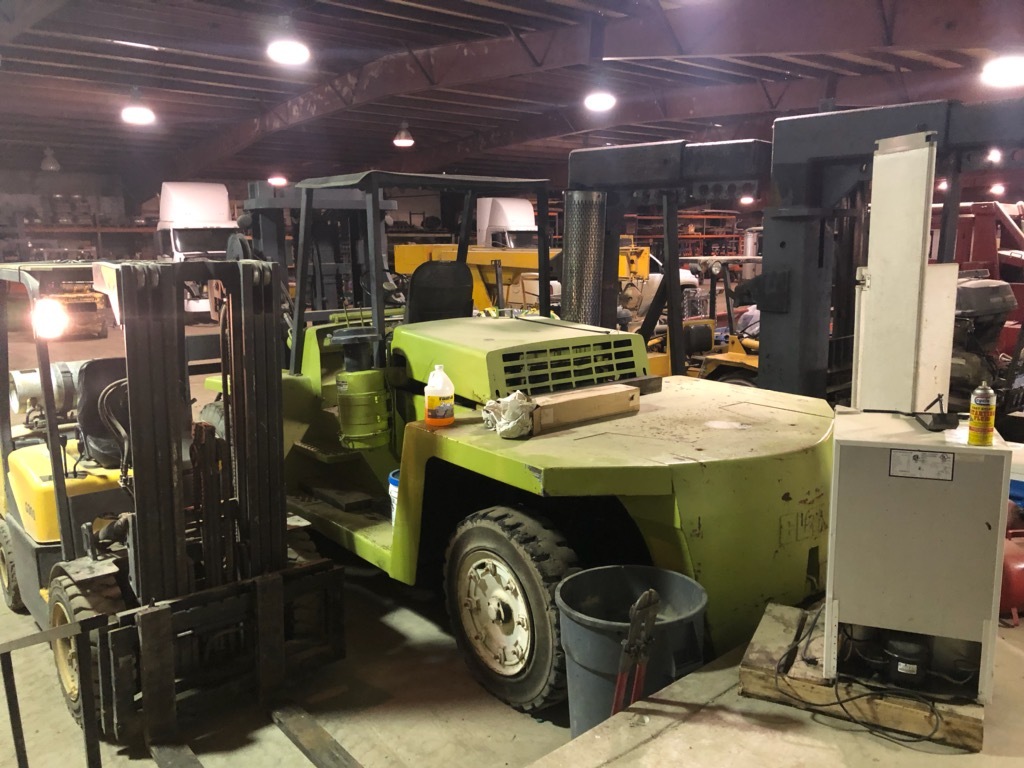 30,000 lb. Capacity Clark Forklift For Sale