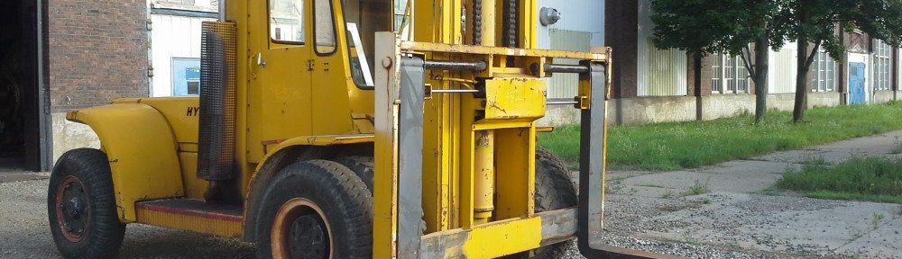 Hyster 30,000lb Fork Lift For Sale 1